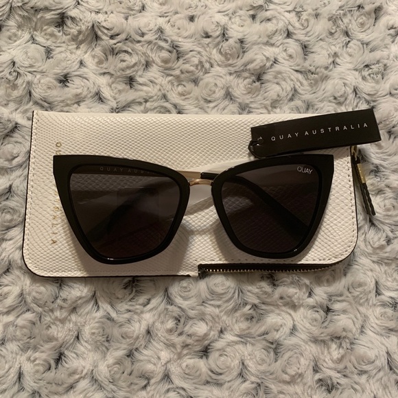Quay x JLo REINA Sunglasses NWT - Picture 3 of 7